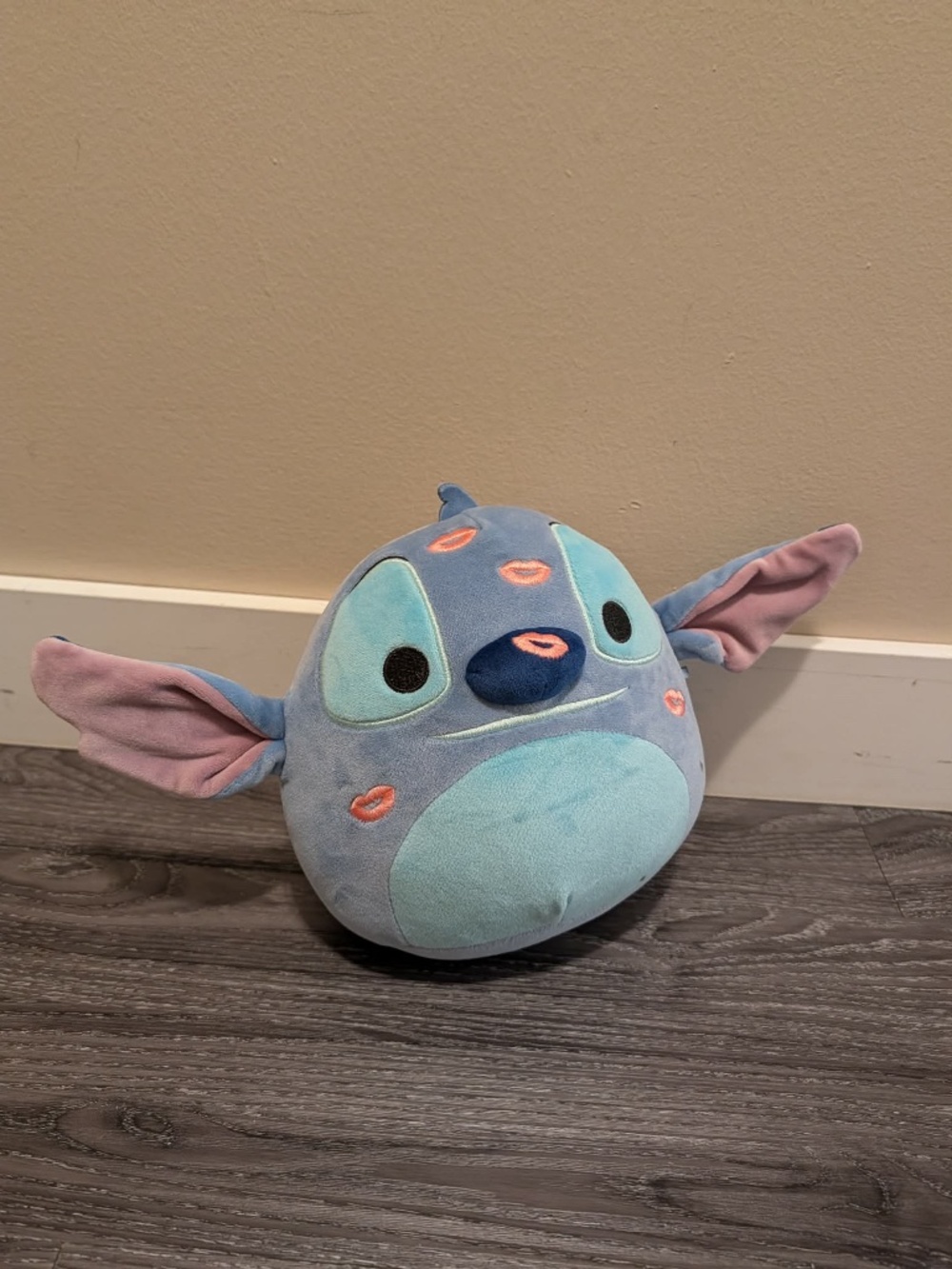Squishmallow Disney Stitch Kisses Plush